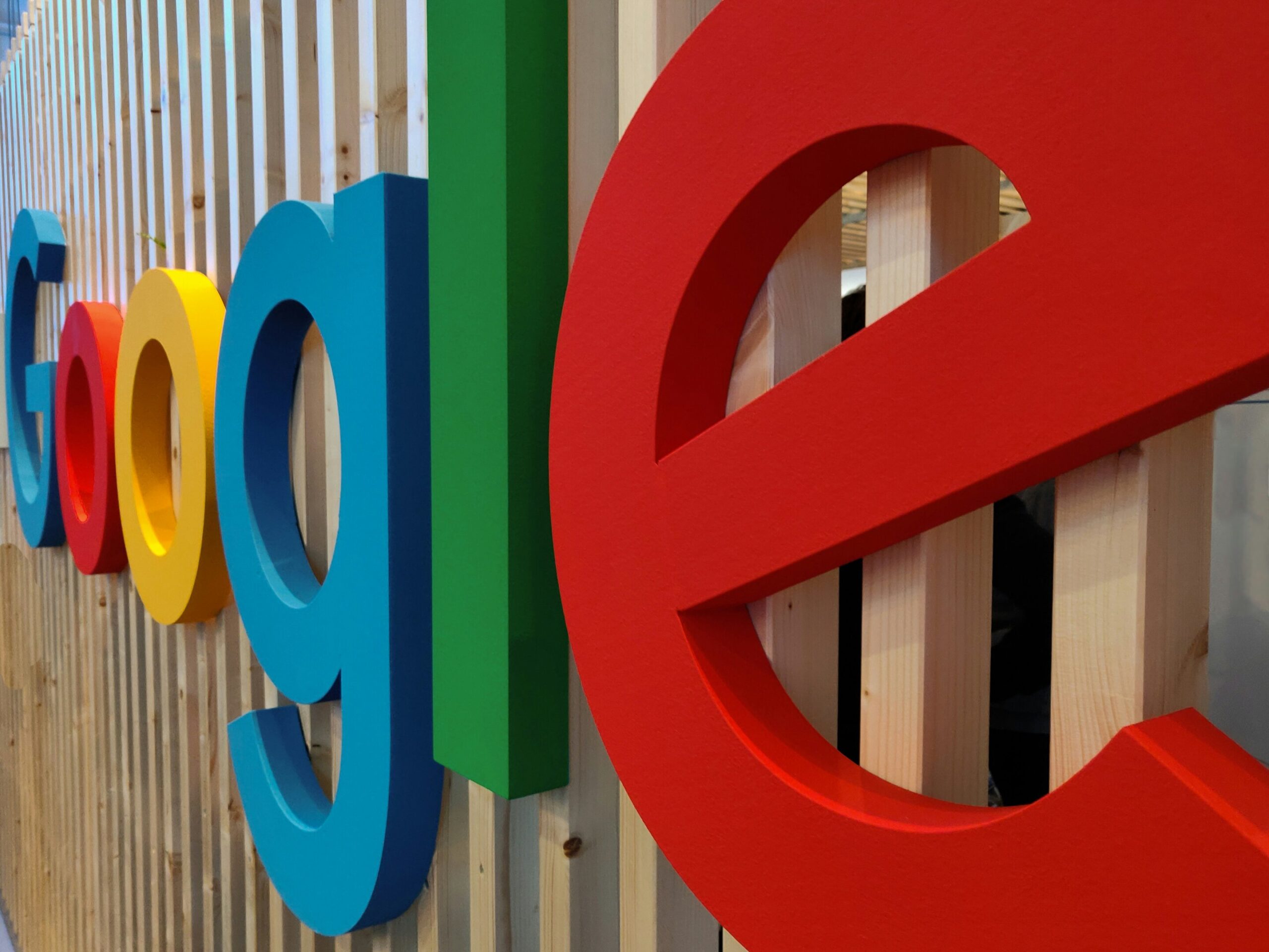 Anthropic inks multibillion-dollar deal with Google for AI chips Anthropic inks multibillion-dollar deal with Google for AI chips