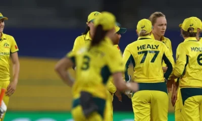 Australia turn the tables to beat Pakistan after losing eight wickets | The Express Tribune