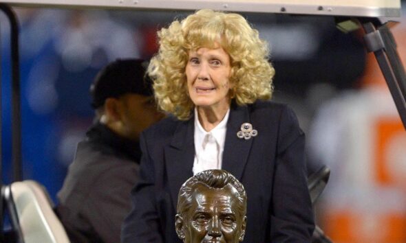 Carol Davis, longtime Raiders ‘First Lady,’ dead at 93