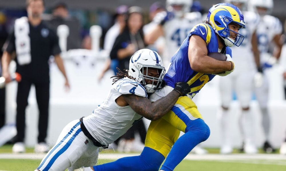 Colts’ Howard abruptly retires, says ‘family first’