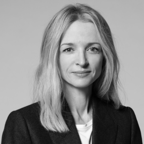 Delphine Arnault to be recognised at Fashion Awards in December Delphine Arnault to be recognised at Fashion Awards in December