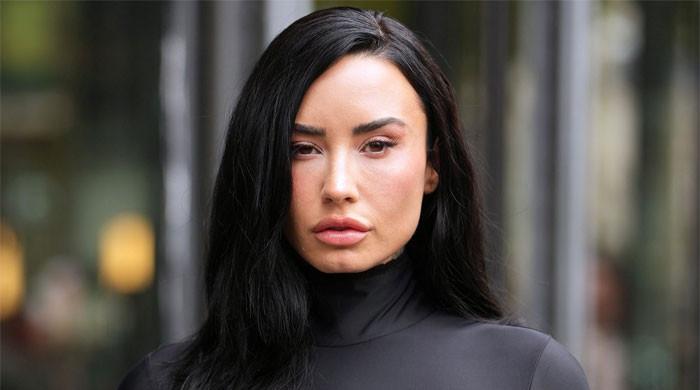 Demi Lovato reveals her 2025 Halloween look Demi Lovato reveals her 2025 Halloween look