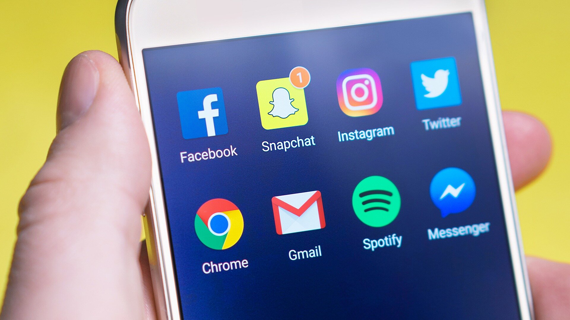 EU questions Apple, Google, Snapchat, YouTube over risks to children EU questions Apple, Google, Snapchat, YouTube over risks to children
