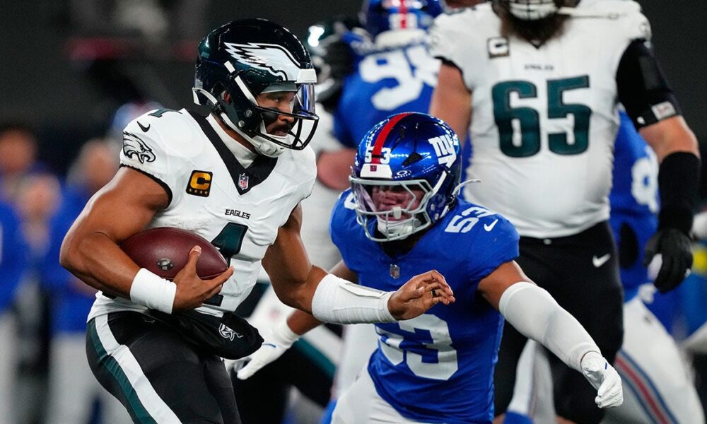 Eagles get blown out by Giants after running tush push play 4 straight times, inciting backlash