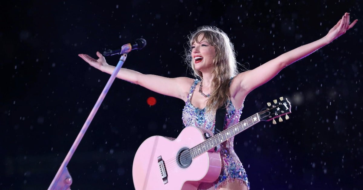 Fans praise Taylor Swift’s new album as critics give it mixed reviews