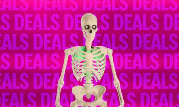 Giant, Spooky Animatronics Are 75 Percent Off at the Home Depot