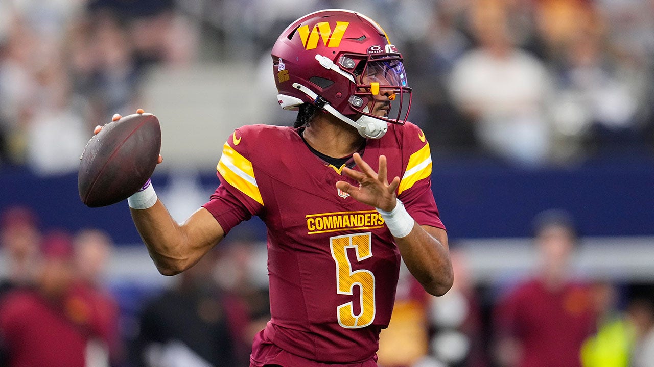 Jayden Daniels’ mom demands fans to ‘stop manifesting’ former NFL star after latest injury Jayden Daniels’ mom demands fans to ‘stop manifesting’ former NFL star after latest injury