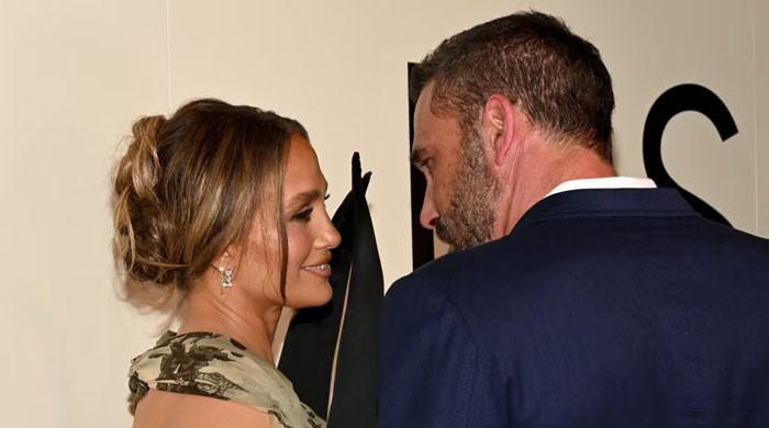 Jennifer Lopez sparks alarm bells by refusing to accept Ben Affleck split Jennifer Lopez sparks alarm bells by refusing to accept Ben Affleck split