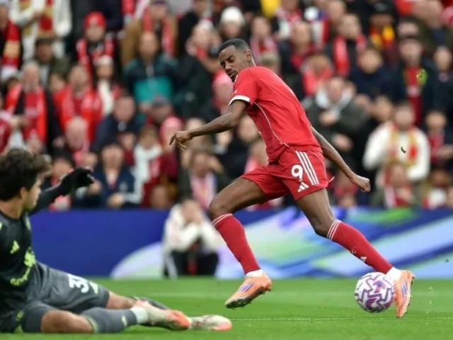 Man Utd stretch Liverpool losing streak to four games | The Express Tribune Man Utd stretch Liverpool losing streak to four games | The Express Tribune
