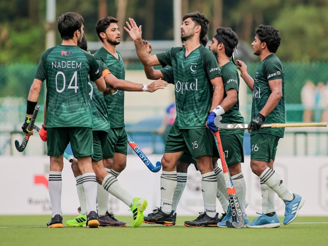Pakistan crush Malaysia 7-2 in Sultan of Johor Cup opener | The Express Tribune