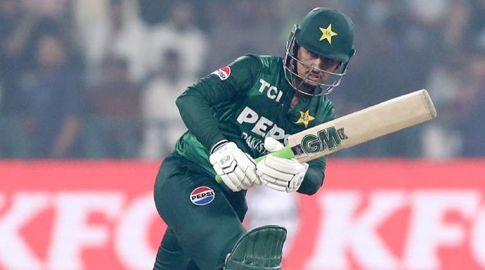 Pakistan thrash South Africa in second T20I to level three-match series Pakistan thrash South Africa in second T20I to level three-match series