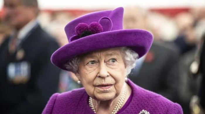 Queen Elizabeth II dancing skills protected by ‘NDA agreement’ Queen Elizabeth II dancing skills protected by ‘NDA agreement’