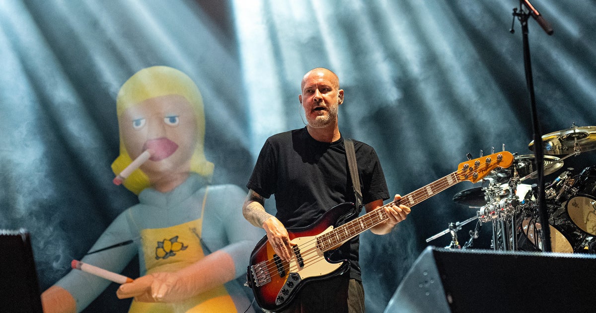 Sam Rivers, bass player for Limp Bizkit, has died at 48, the band says Sam Rivers, bass player for Limp Bizkit, has died at 48, the band says