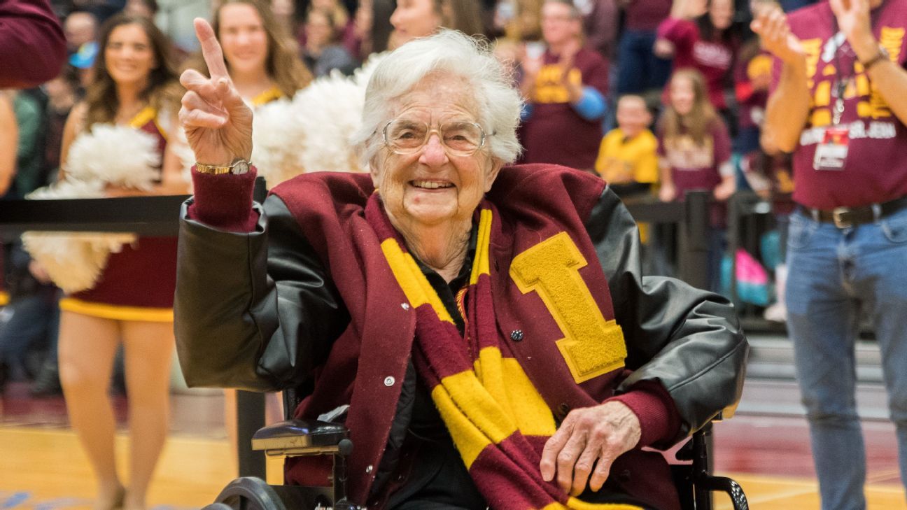 Sister Jean, beloved Loyola-Chicago chaplain, dies Sister Jean, beloved Loyola-Chicago chaplain, dies