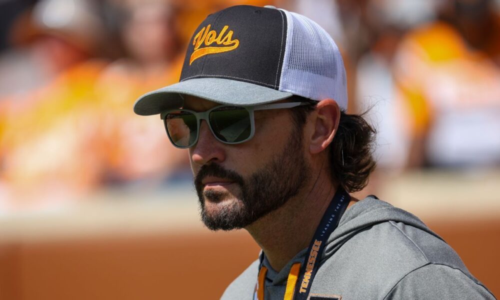 Vols’ Vitello makes MLB history as Giants skipper