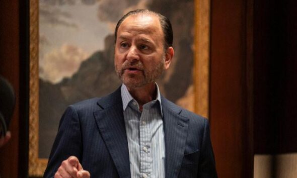 ‘Succession’ star Fisher Stevens leaves US citing political reasons