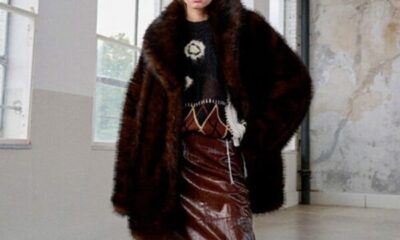 Topshop accelerates high street return with John Lewis pop-ups as soon as next week Topshop accelerates high street return with John Lewis pop-ups as soon as next week