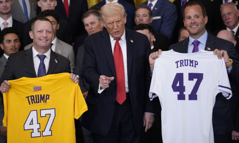 Trump honors LSU, Shreveport baseball champions