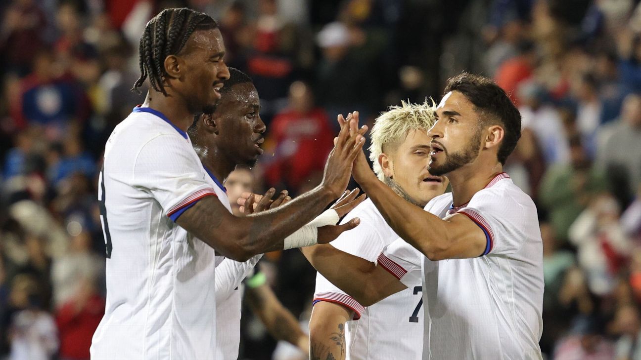 USMNT World Cup roster implications: Wright, Roldan make cases USMNT World Cup roster implications: Wright, Roldan make cases