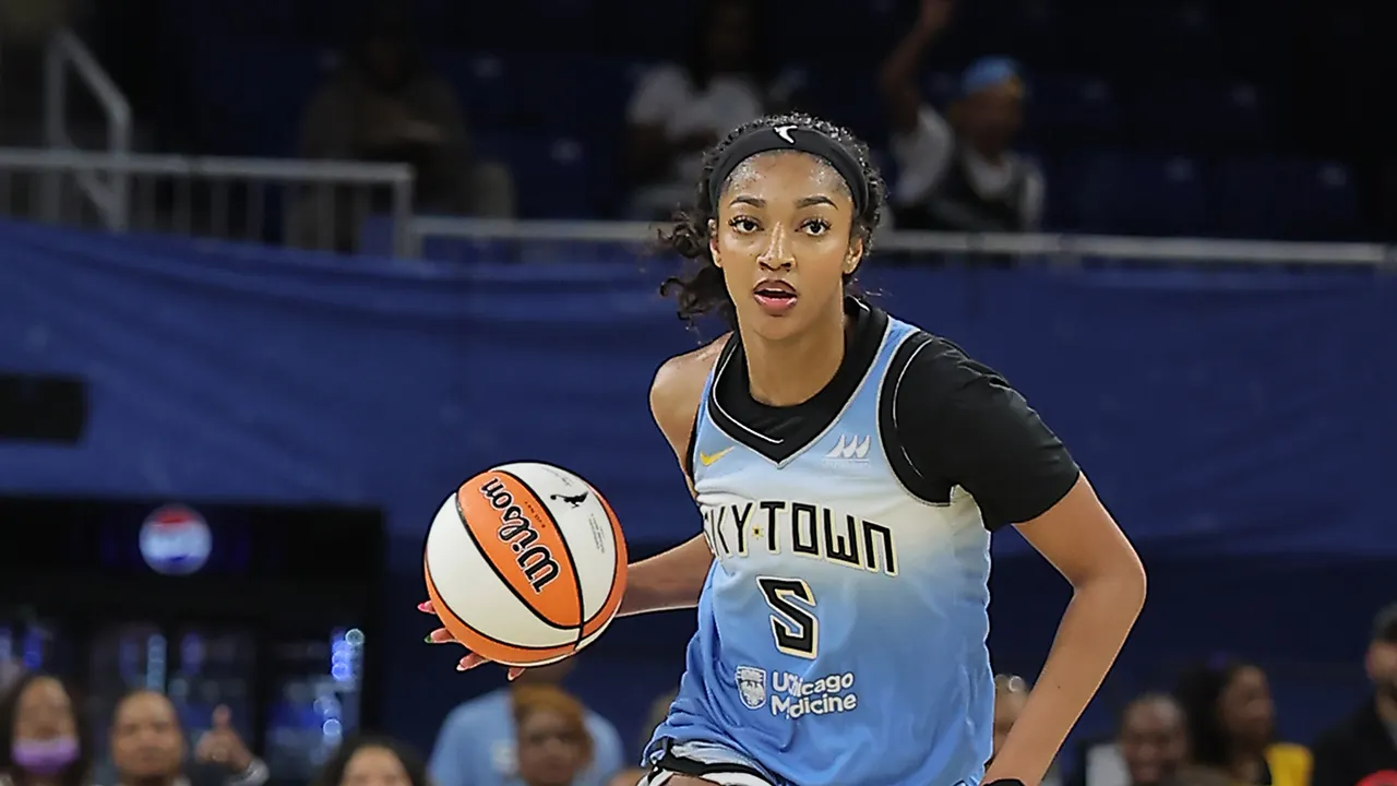 WNBA star Angel Reese says she’d rather pay a fine than speak to reporters WNBA star Angel Reese says she’d rather pay a fine than speak to reporters