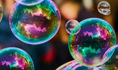 Why we should all be worried about the AI bubble | Computer Weekly