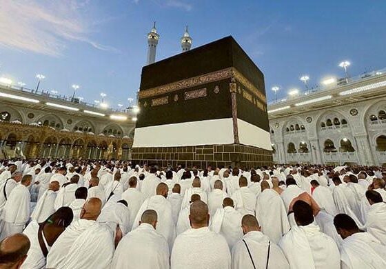 Saudi Arabia allows all visa holders to perform Umrah