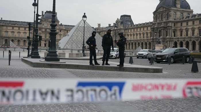 France intensifies hunt for Louvre raiders as museum security scrutinised France intensifies hunt for Louvre raiders as museum security scrutinised