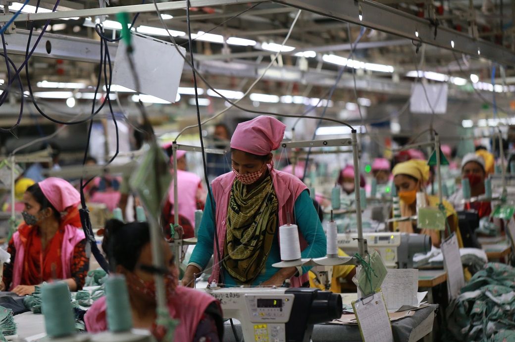 Bangladesh garment makers eye  bn more in exports post policy tweak