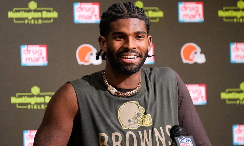 Browns’ Shedeur Sanders defends Kevin Stefanski against ‘sabotage’ claims from supporters