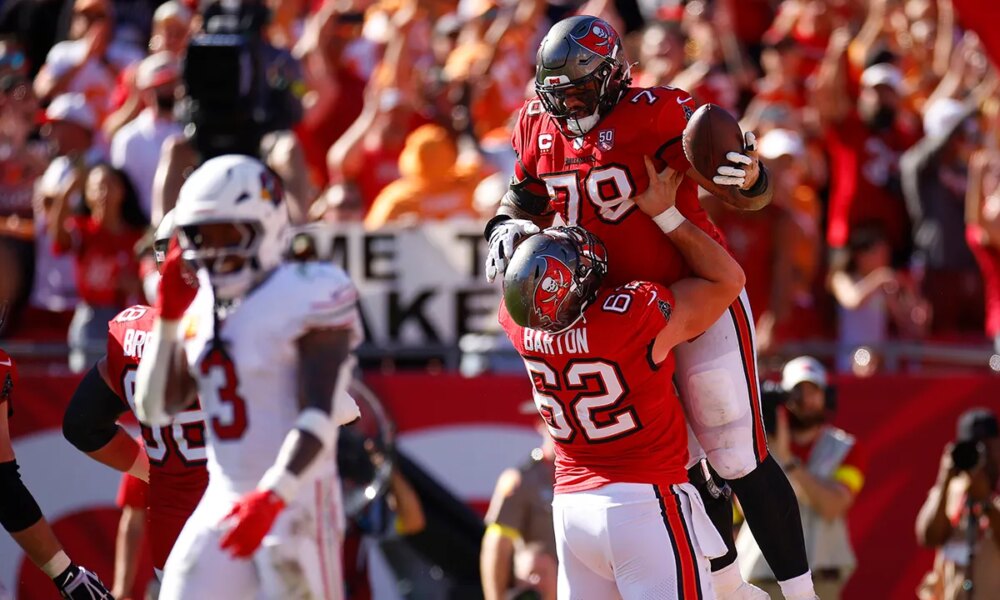 Bucs’ Baker Mayfield finds 320-pound lineman for touchdown pass vs Cardinals