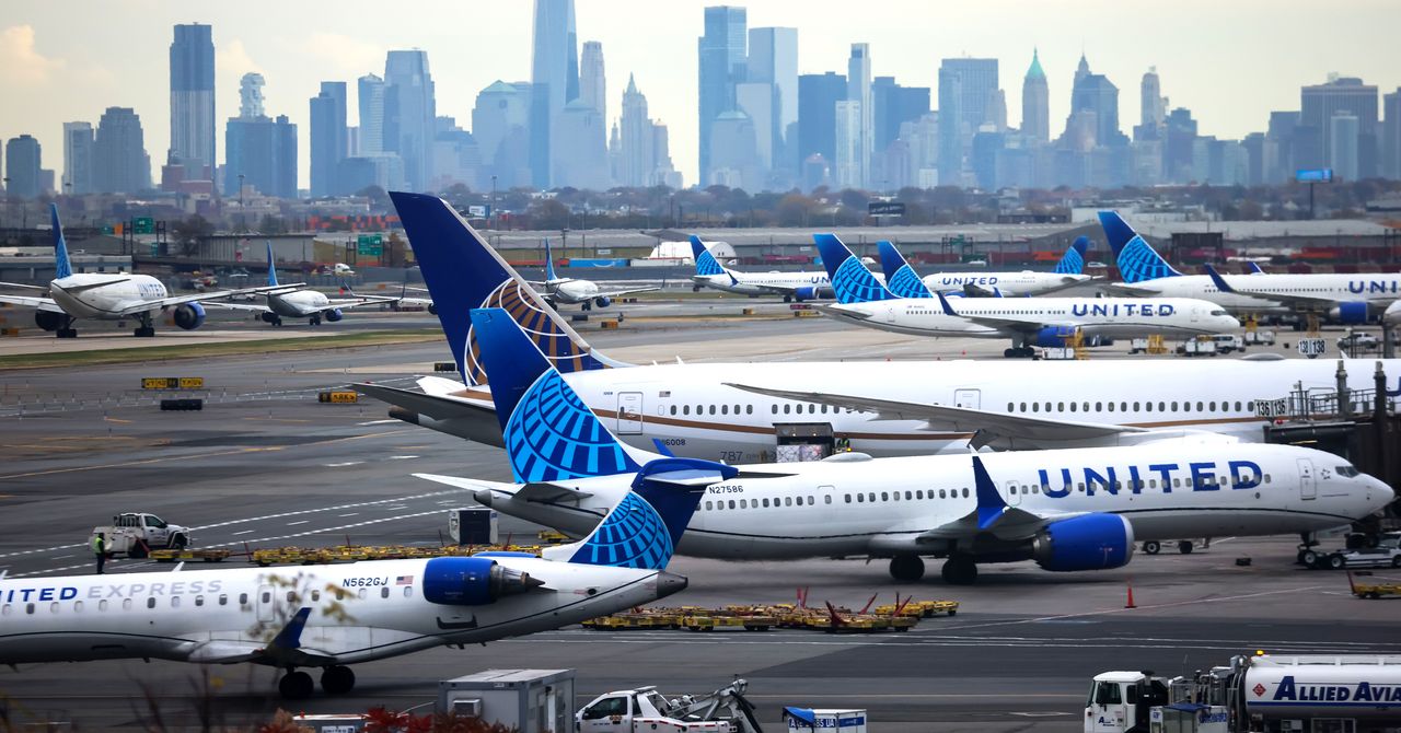 FAA’s Plan to Cut Flights Might Not Be an Utter Nightmare