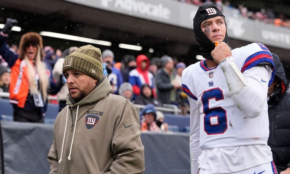 Giants urging Dart to modify running approach