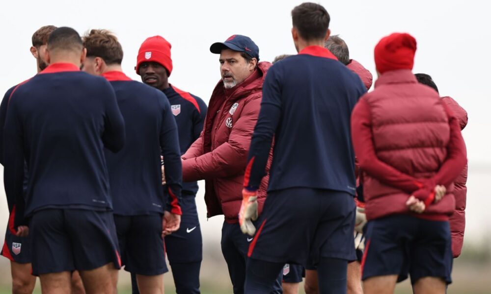 How the USMNT combats jet lag: Fly kits, supplements, sleep masks