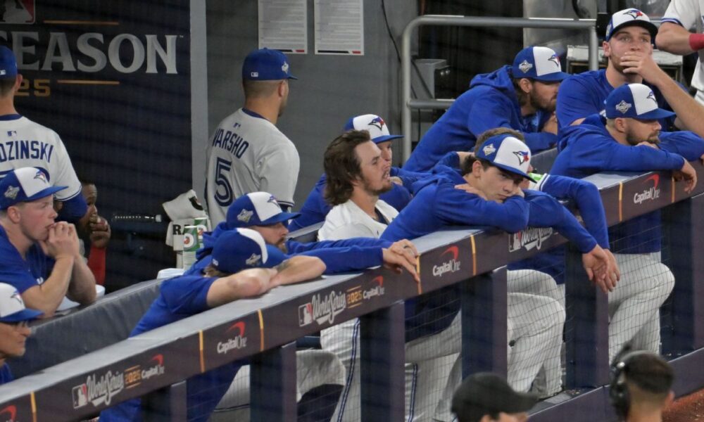 Jays feel sting of defeat as title slips from grasp