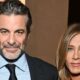 Jennifer Aniston makes model out of love Jim Curtis for haircare brand