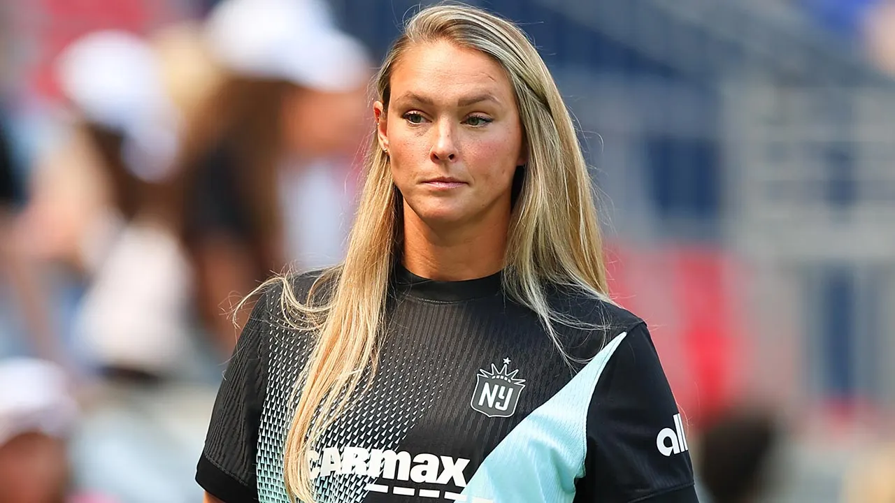 Kylie Kelce fires back at critics’ claims she gave her daughters ‘boy names’