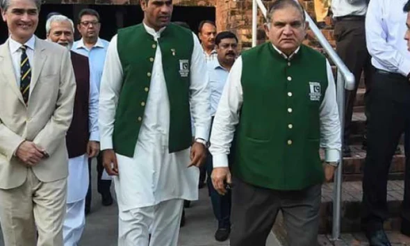 PSB overturns lifetime ban on Arshad Nadeem’s coach Salman Butt | The Express Tribune