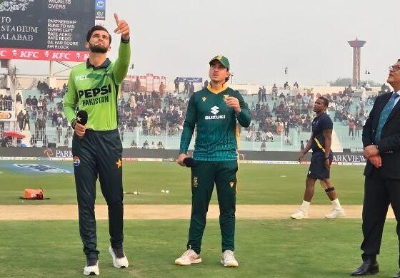 Pakistan decide to bowl first against South Africa in opening ODI