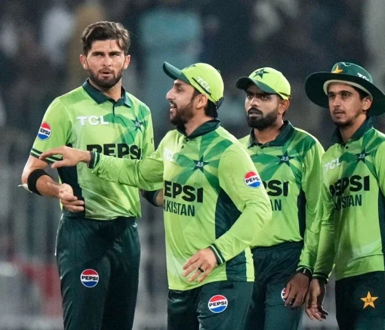 Pakistan name squads for Sri Lanka ODIs, tri series | The Express Tribune