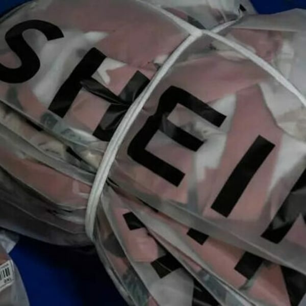 Paris checks arriving Shein parcels at Roissy-CDG airport