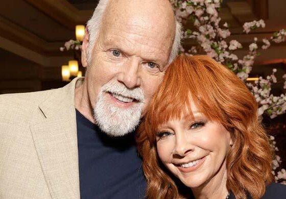 Reba McEntire details wedding plans with Rex Linn