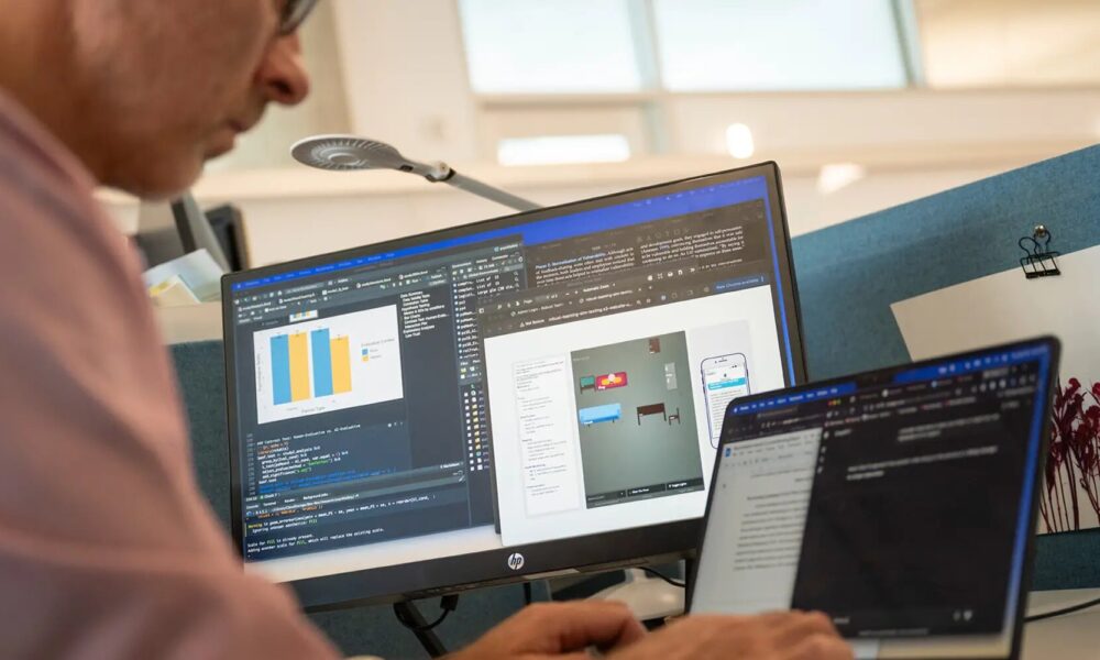 Researchers explore how AI can strengthen, not replace, human collaboration