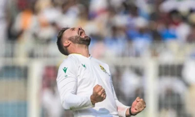 SA chase history in Ind as Gambhir feels the heat | The Express Tribune