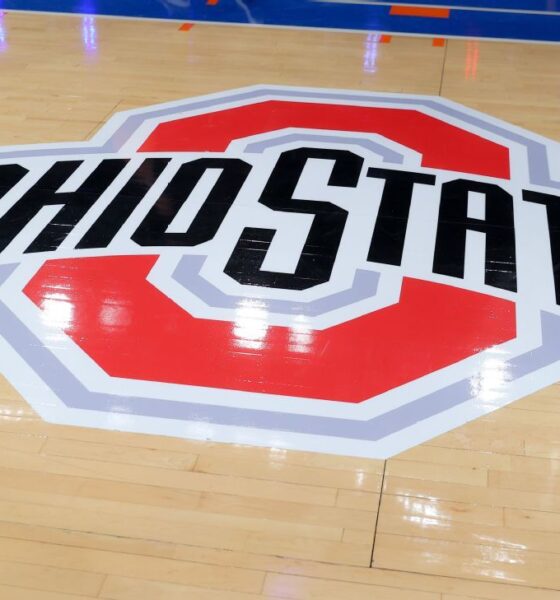 Smith, No. 10 in ’27 hoops class, picks Buckeyes