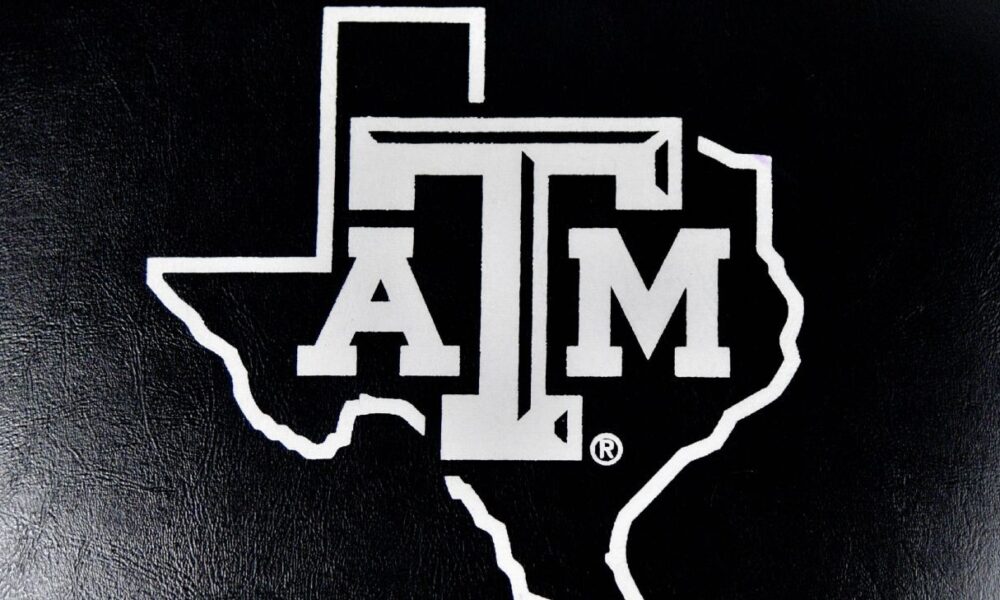 Texas A&M gives AD Alberts six-year extension
