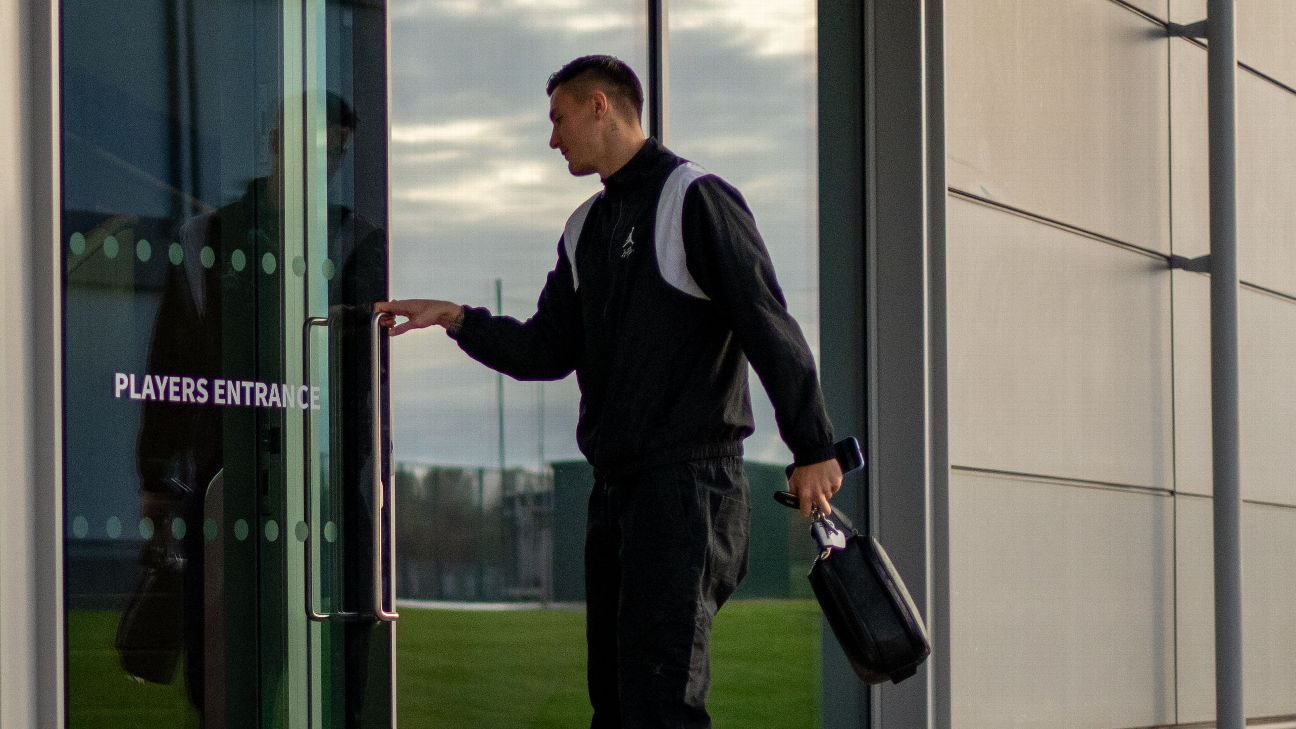 ‘The canaries in the coal mine’: Why teams like Man United invest in player care