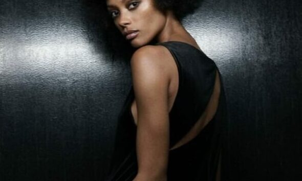 Topshop comeback to continue in interactive AI catwalk link with THG Studios