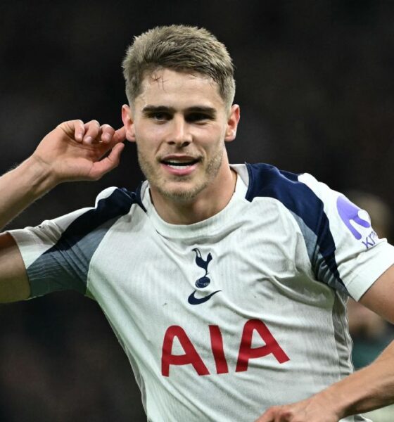 Transfer rumors, news: Real Madrid eye Spurs star Van de Ven