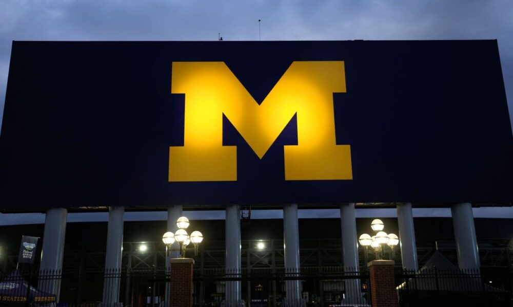 U-M, USC opposition pauses .4B Big Ten deal