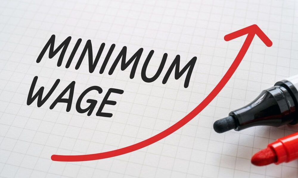 UK national living wage, minimum wage to rise from Apr 2026